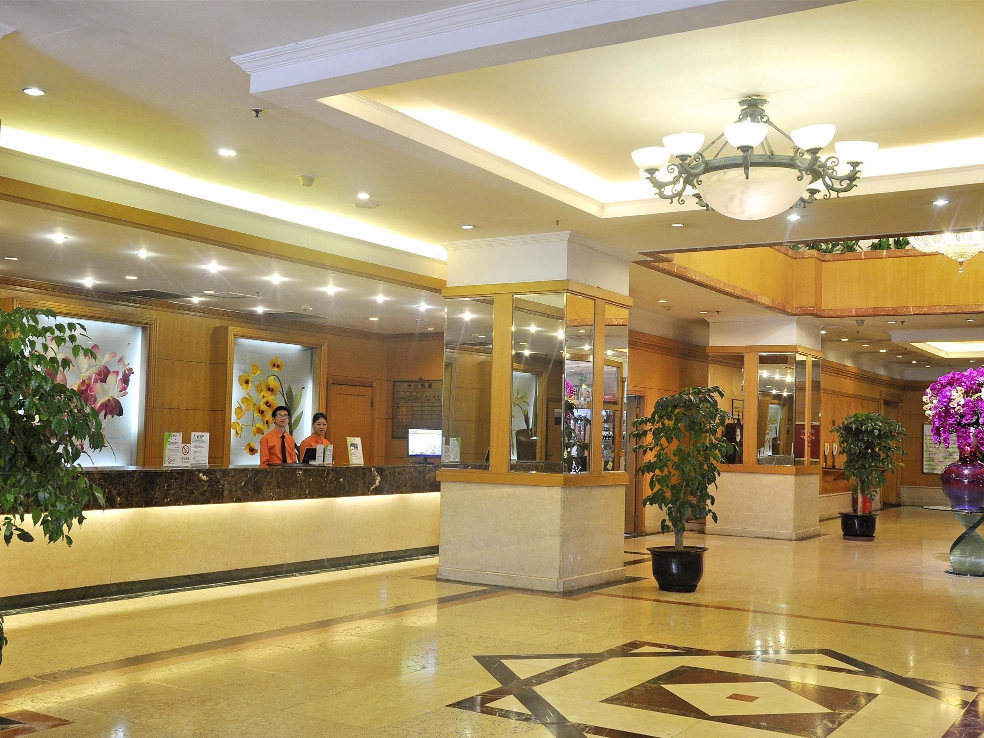 Garden City Hotel เฉิงตู ภายนอก รูปภาพ