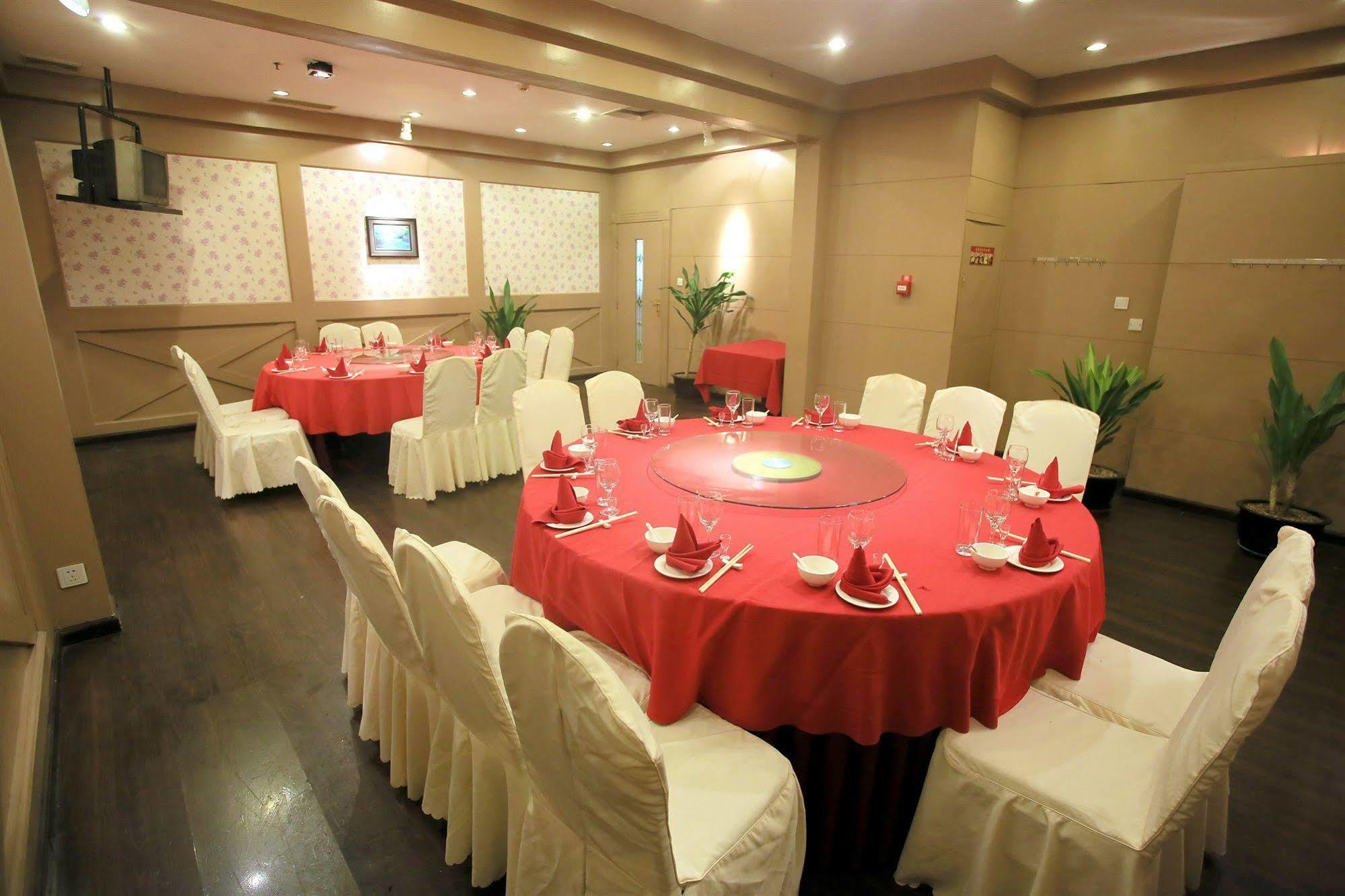 Garden City Hotel เฉิงตู ภายนอก รูปภาพ