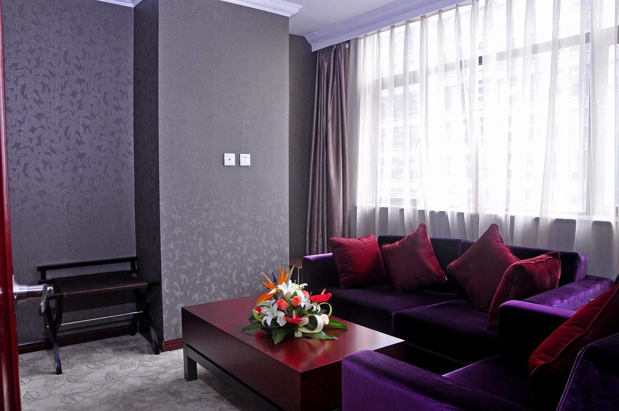 Garden City Hotel เฉิงตู ภายนอก รูปภาพ